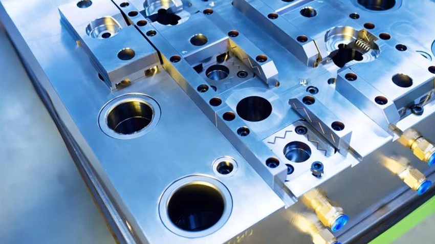 injection molding tooling